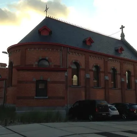 Voeten In Het Zand Ostend